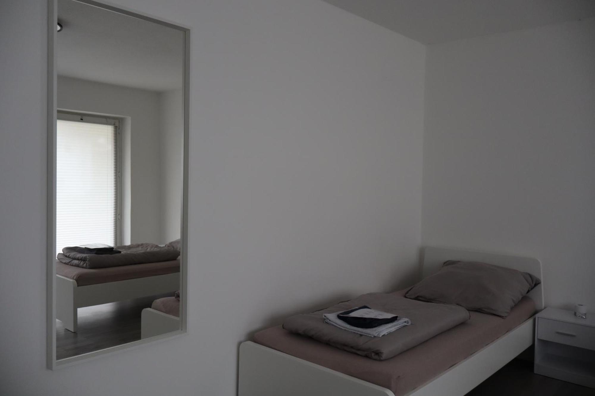 Hirsch24- Apartment -6 Betten Lippstadt Extérieur photo